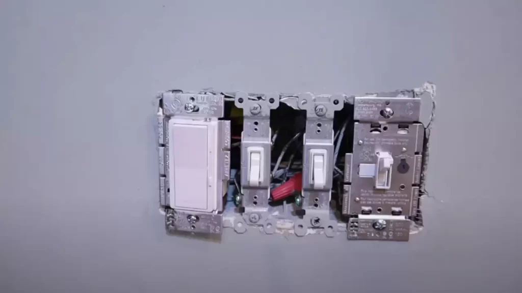 Mounting The Dimmer Switch